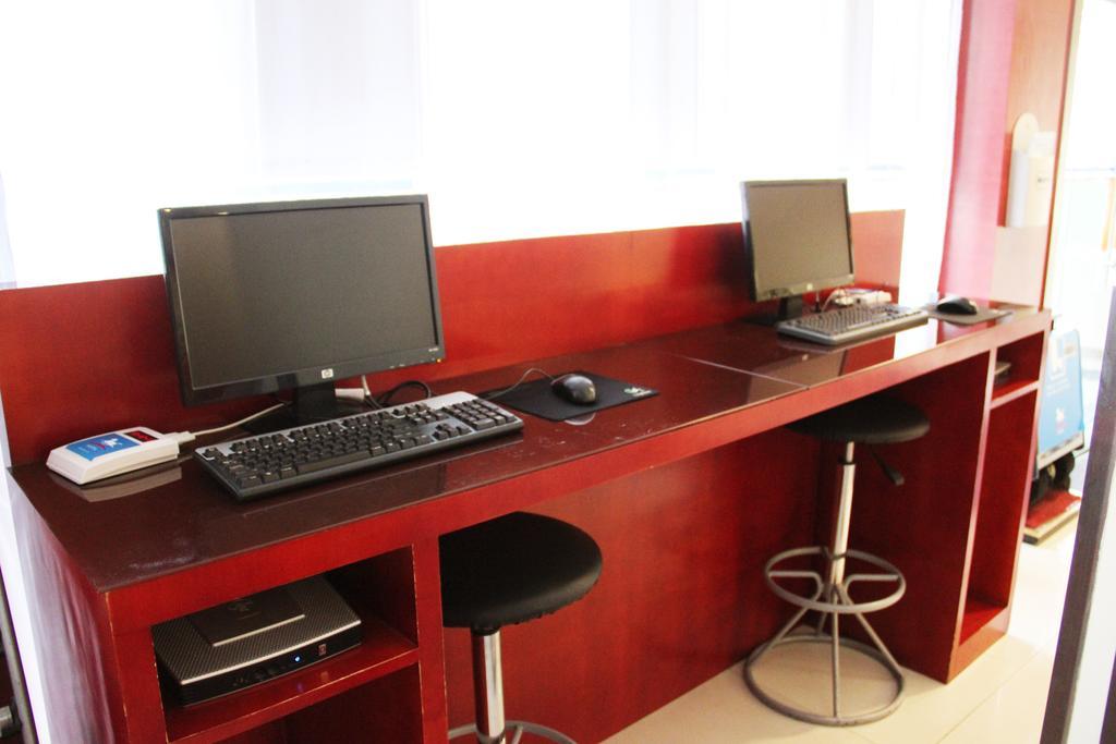 Hanting Express Shanghai Songjiang North Renmin Road Екстер'єр фото